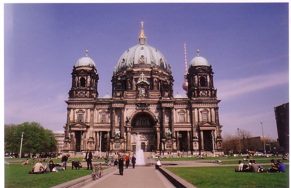 dam zu berlin