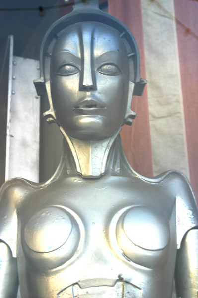 Whisper of Robota- Veronica Verve
