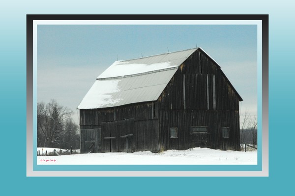 Old Barn (1 of 2)