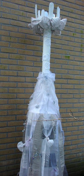 'Jack Frost'/summer bride'