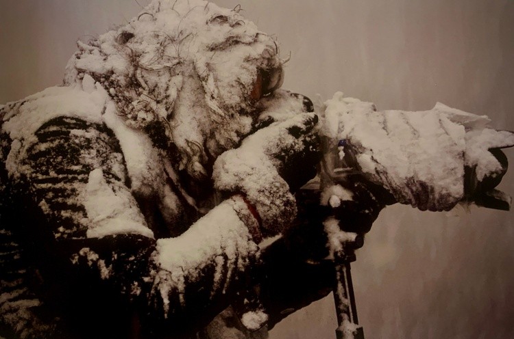 The Frozen Photographer – Capturing the Unforgiving Cold
