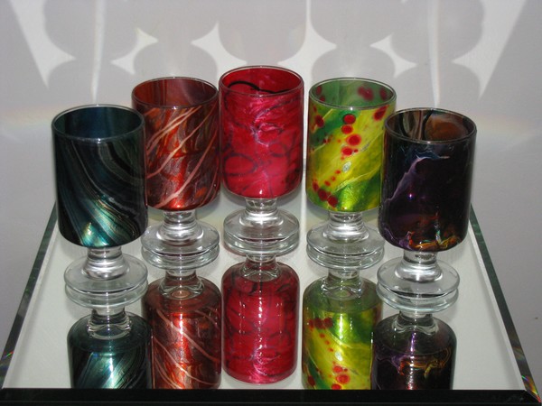 New votive cups with stand