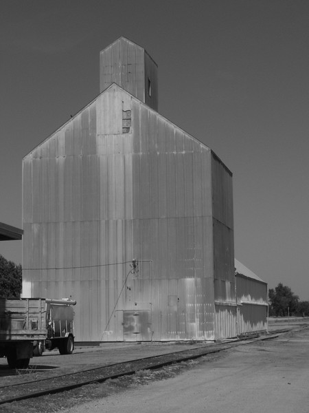 fertilizer building