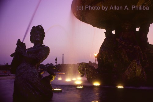Sunset and Fountain on Place de la Concorde 