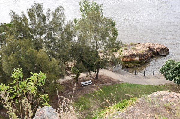 Rocky outcrop Kangaroo Point