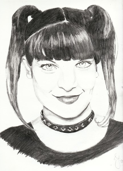 Pauley Perrette as Abby Sciuto on NCIS