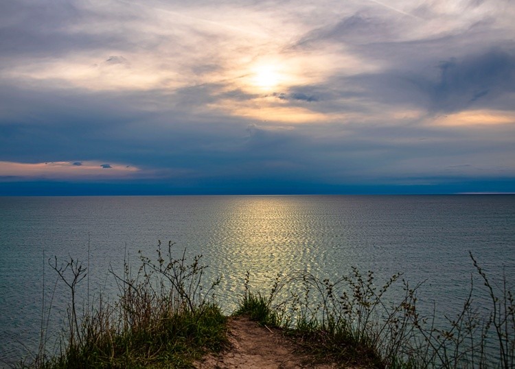 Lion's Den Trail, Lake Michigan - May 9 16 2026