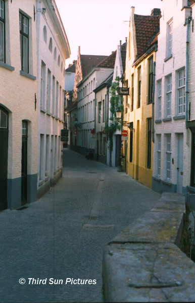 Narrow Brussels Street