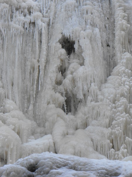 Billy Green Falls up close