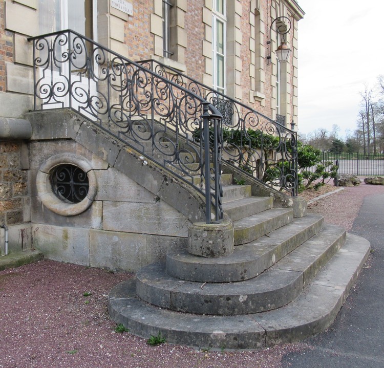 ARCHITECTURAL DETAIL