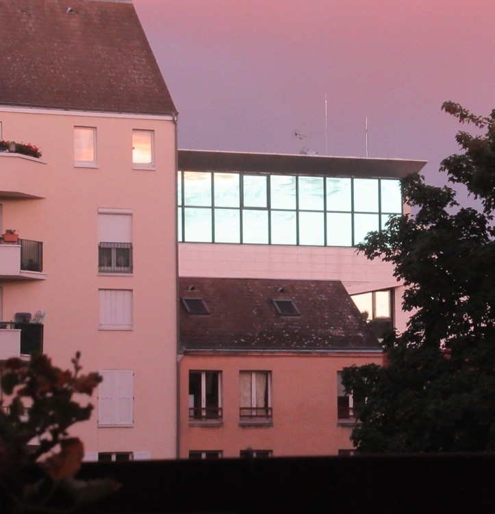 EVENING LIGHT