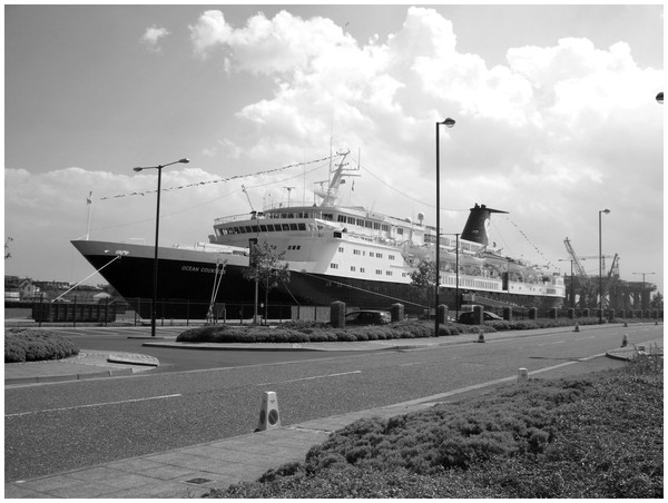north sheilds ferry/cm/2010