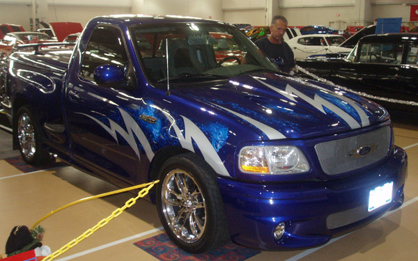FORD LIGHTNING