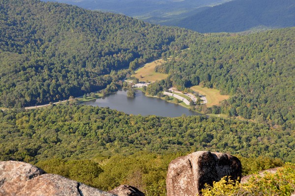 Peaks of Otter Lodge and Abbott Lake