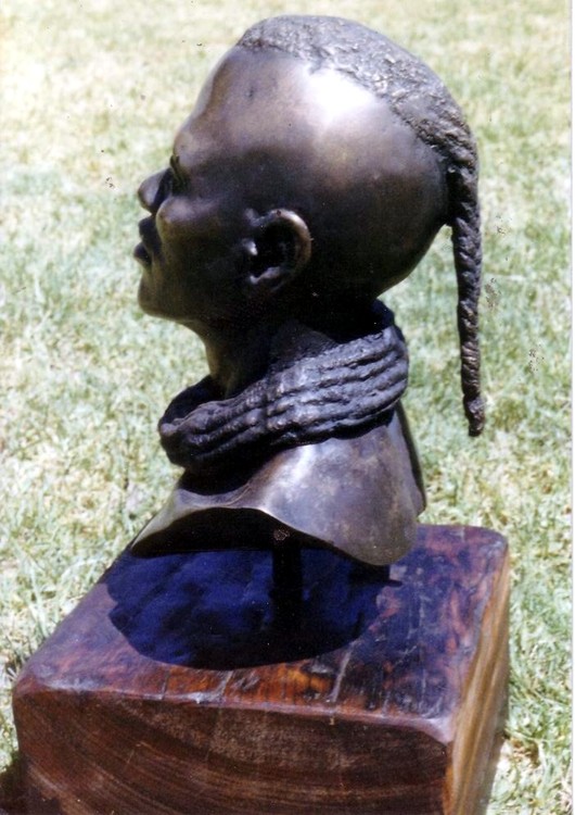 HIMBA BUST - The Bachelor 