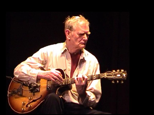 DEREK BAILEY