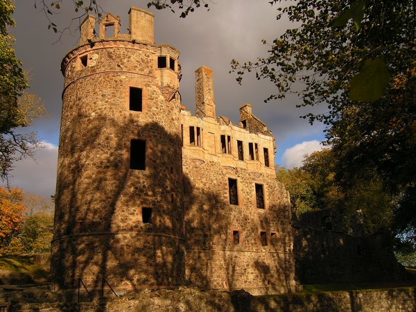 Huntly Castle