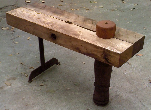 Ahab Bench