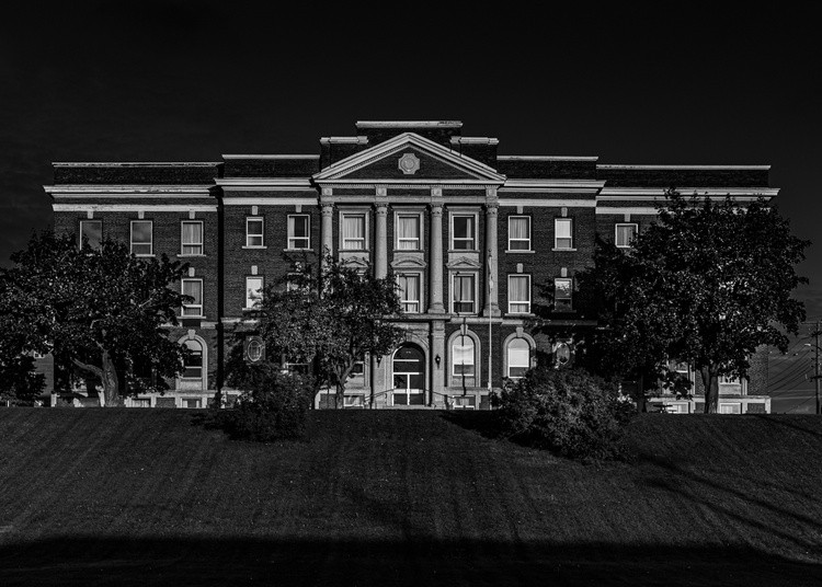 Thunder Bay District Court House No 1