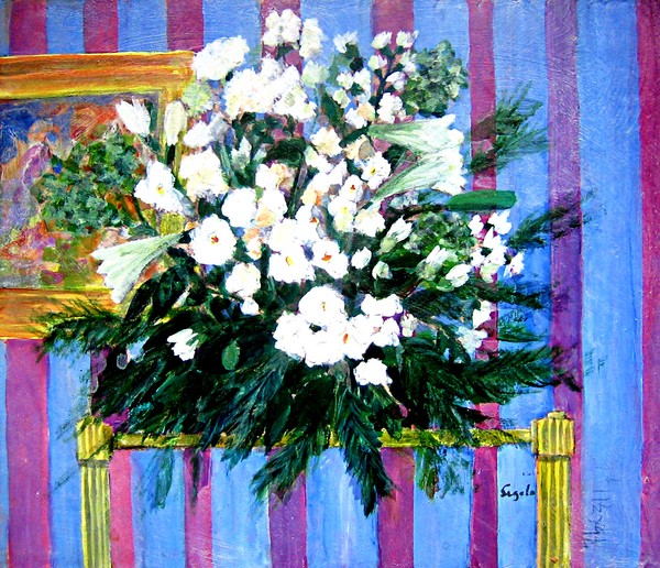 WHITE FLOWERS ON A STAND