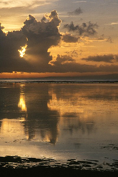 Clouds and Sun rays 
