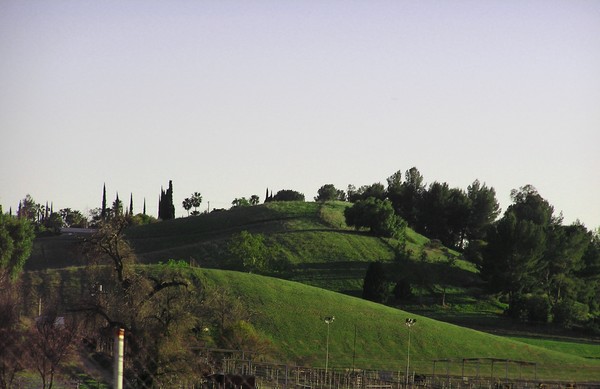 See, there is still beautiful LAND in California!