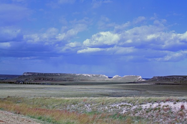 Buttes and Prairie grass