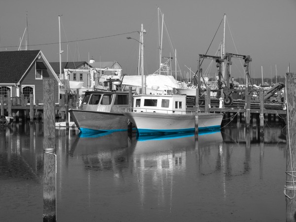 BLUE HULL