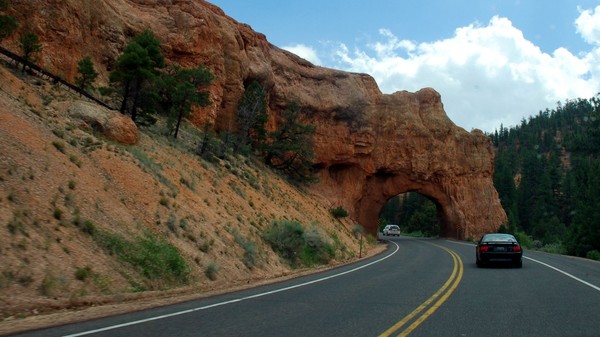 Drive through Red Canyon, UT