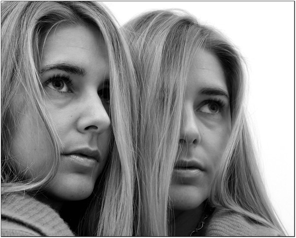 Mirror Twins