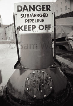 Danger submerged pipeline