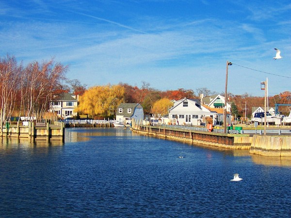 BLUE POINT HARBOR