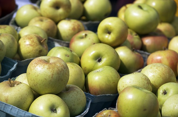 Delicious Apples