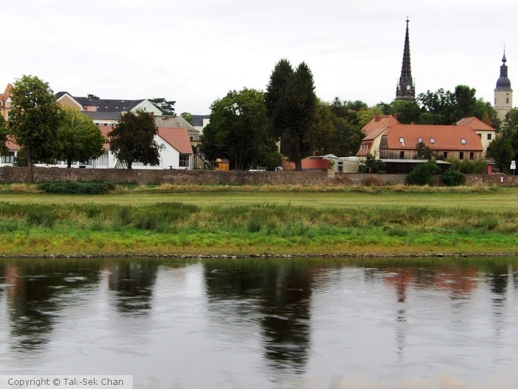 A scene by the river