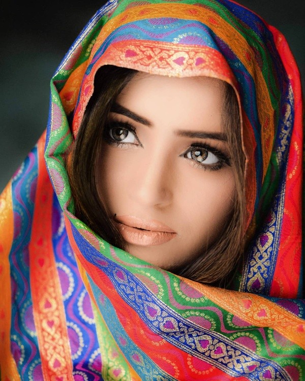 Beauty without expression is boring