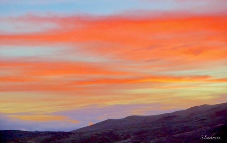 Sky over mt:Esja.