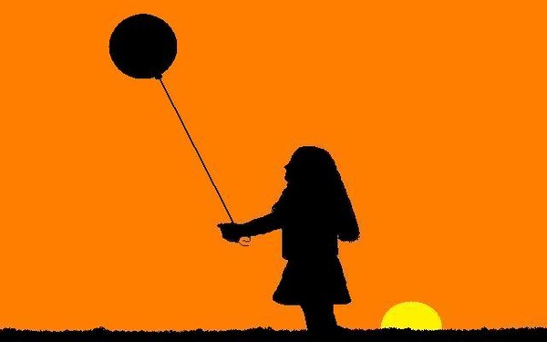 girl with balloon