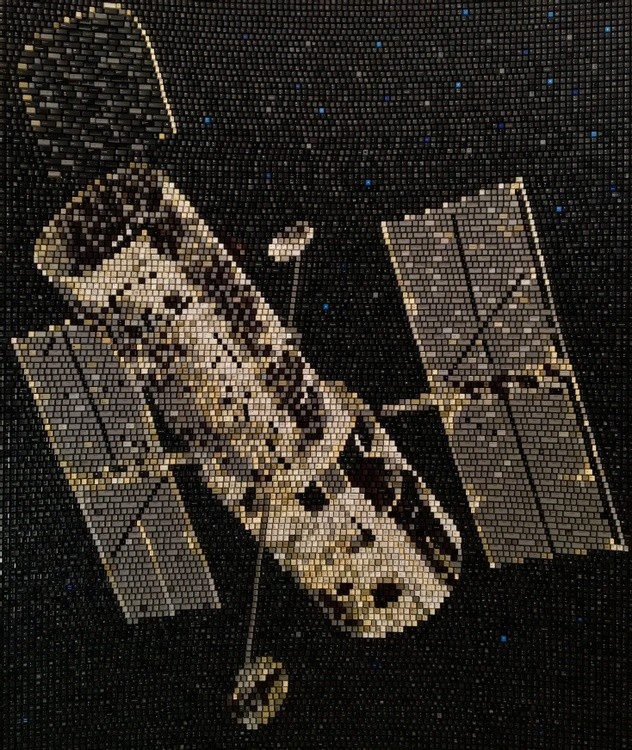 HUBBLE (2019) SOLD