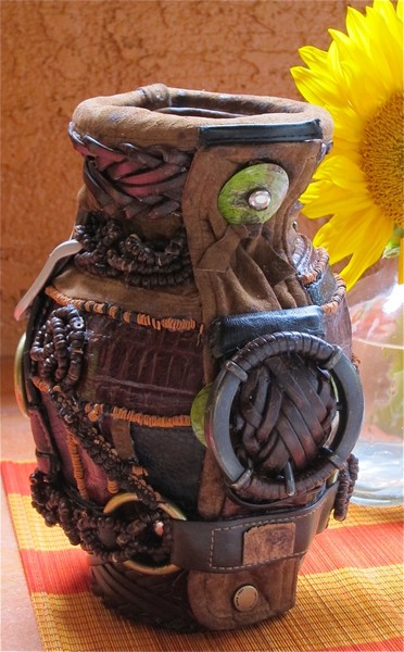 VASE-RECYCLED LEATHER/BELTS, ETC.