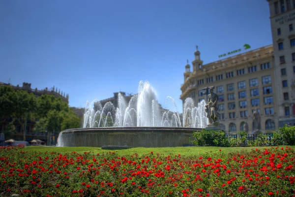 Fountain Barcelona processed