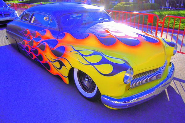 Must Be Hot, This Merc