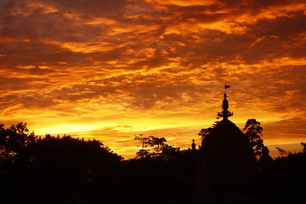  CIELO DE FUEGO