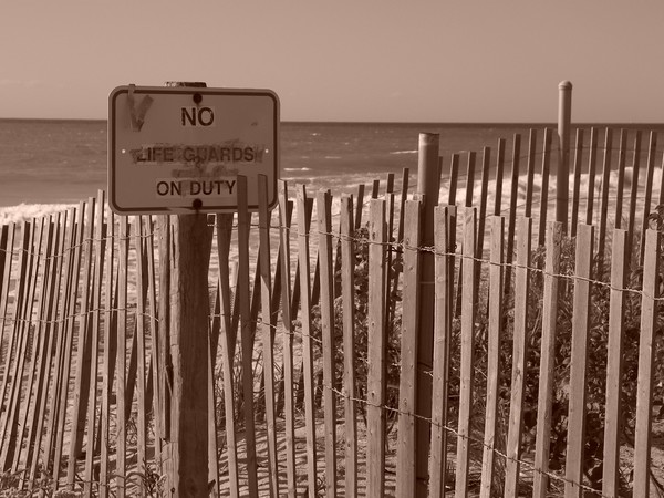 No Life Guards on Duty 