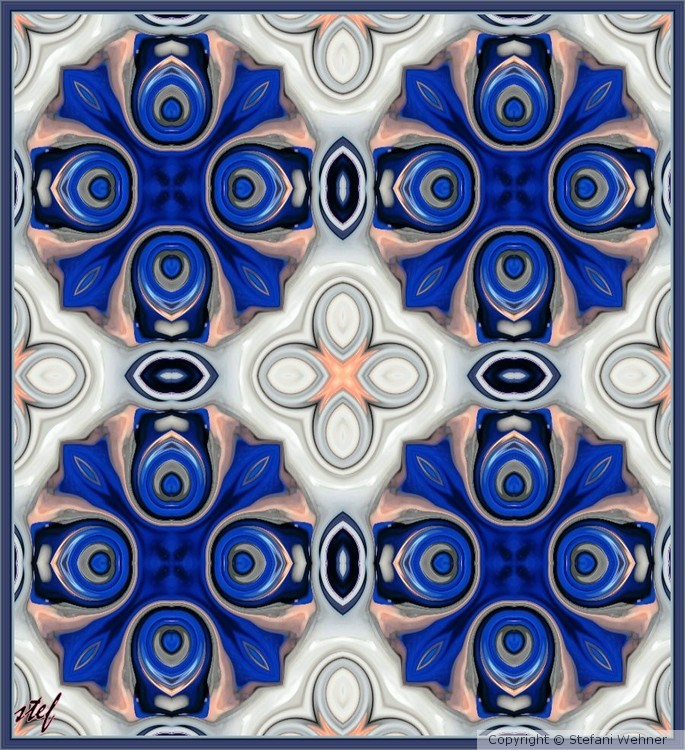 pattern in blue