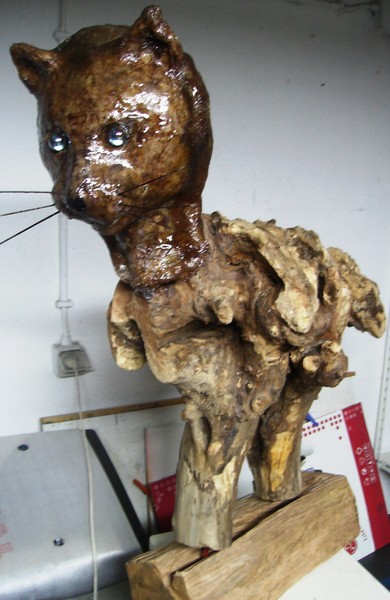 ESCULTURA  MISTA 75X80X35 - SAVE THE WORLD