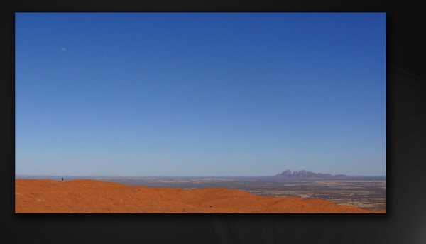 Kata Tjuta Moon 