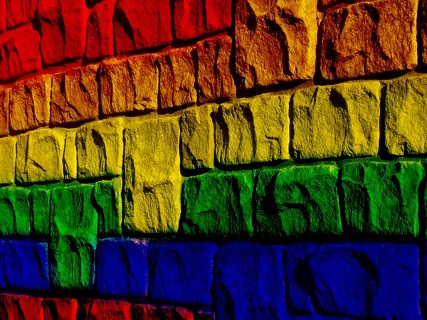 rainbow-wall-1