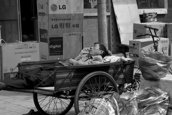 A resting vendor