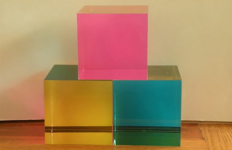 3 Cubes