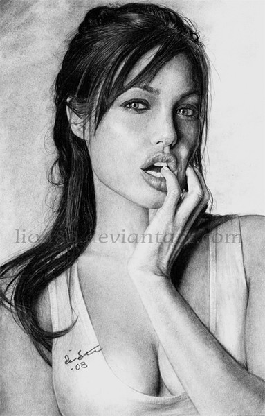 Angelina Jolie